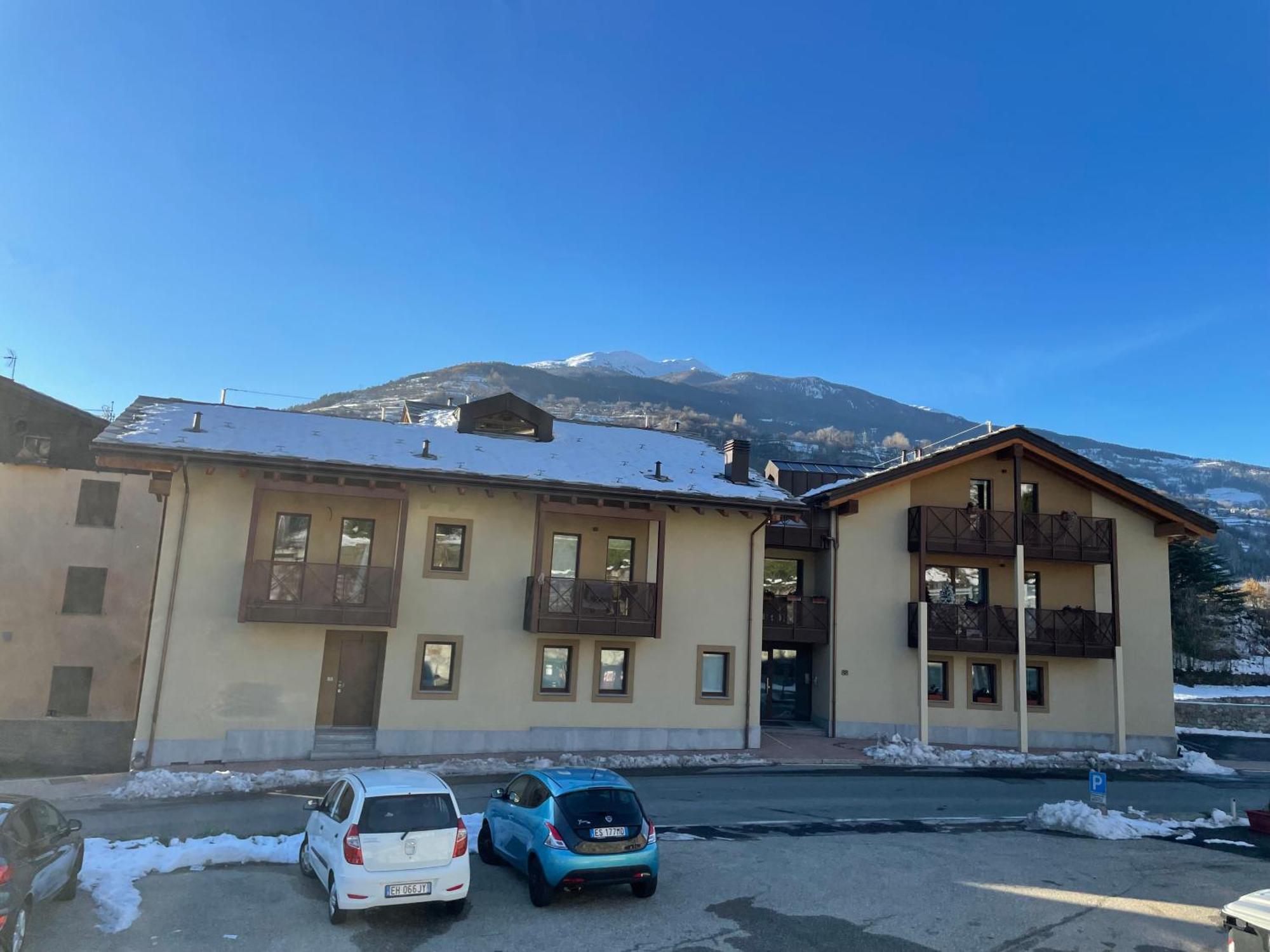 Maison Miravalle Wifi Parcheggio Giardino Aosta Eksteriør billede